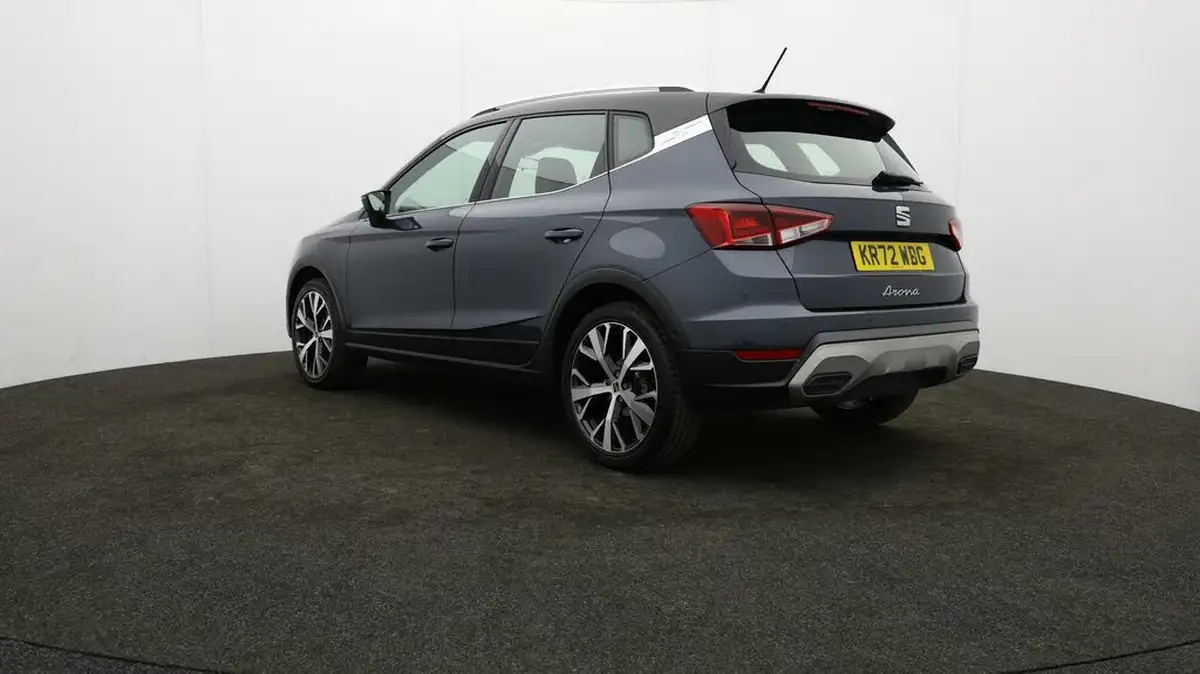 2022-seat-arona-10-tsi-xperience-lux-big-4