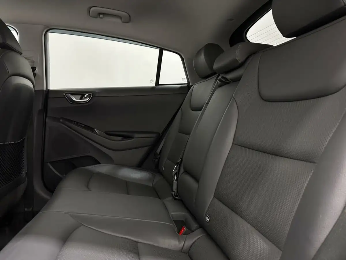 2020-hyundai-ioniq-16-gdi-premium-se-hybrid-big-38