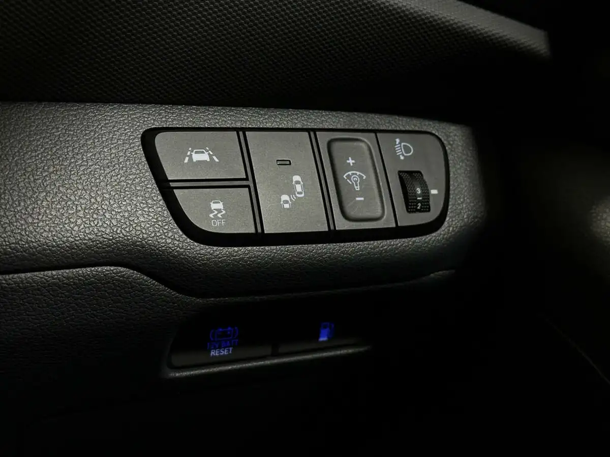 2020-hyundai-ioniq-16-gdi-premium-se-hybrid-big-14
