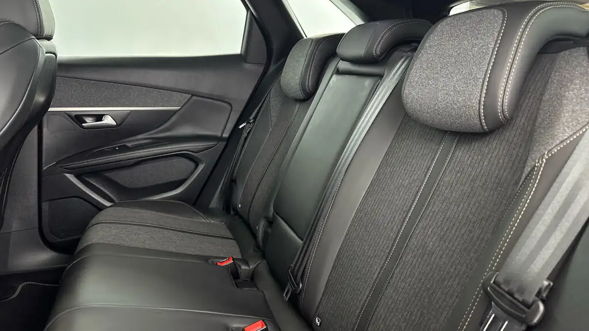2019-peugeot-3008-suv-12-puretech-gt-line-big-13