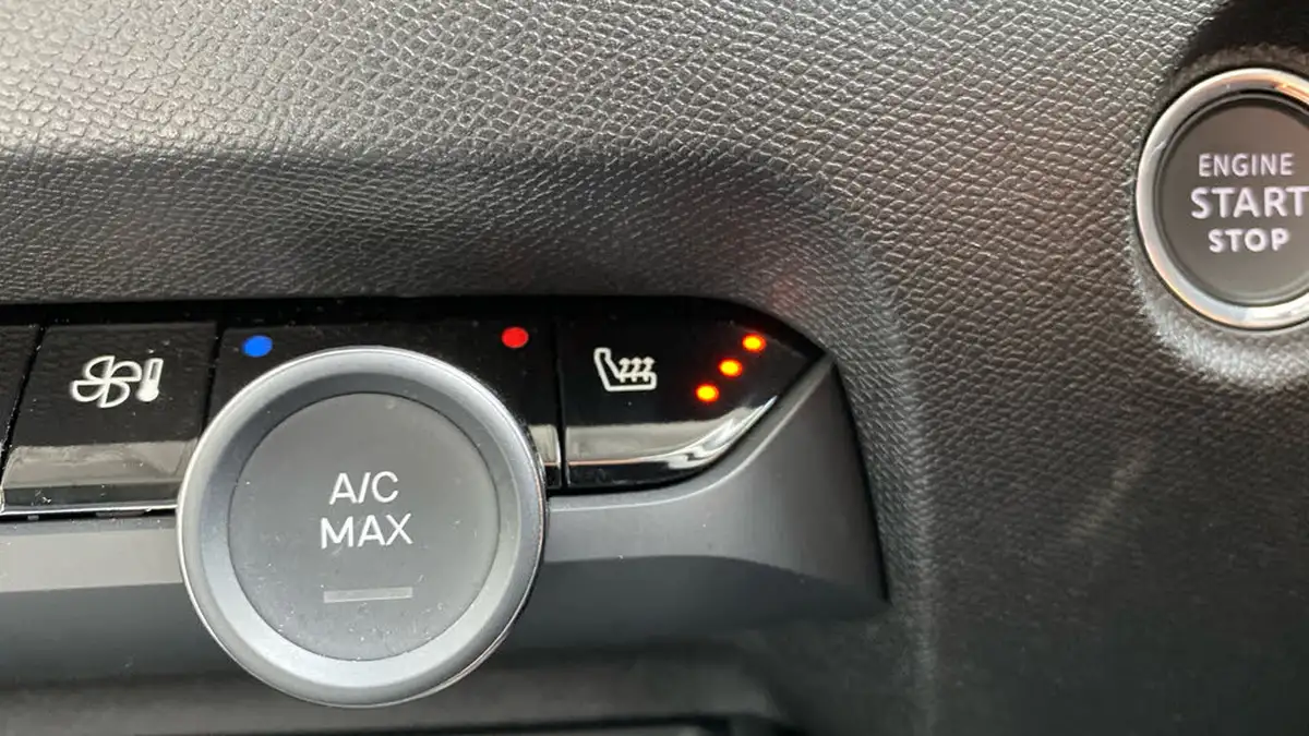 2024-citroen-c4-12-puretech-max-130ps-ss-eat8-big-39