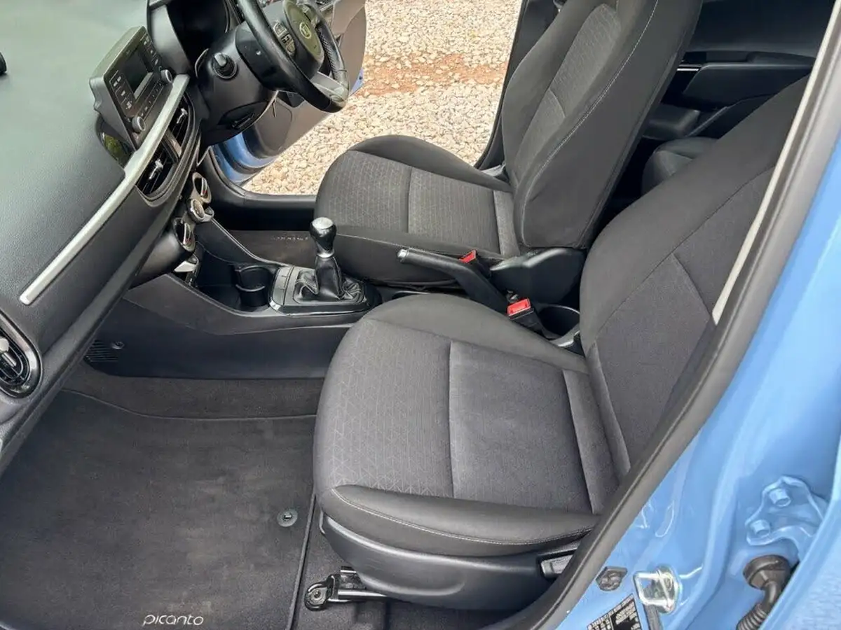 2017-kia-picanto-10-2-big-14