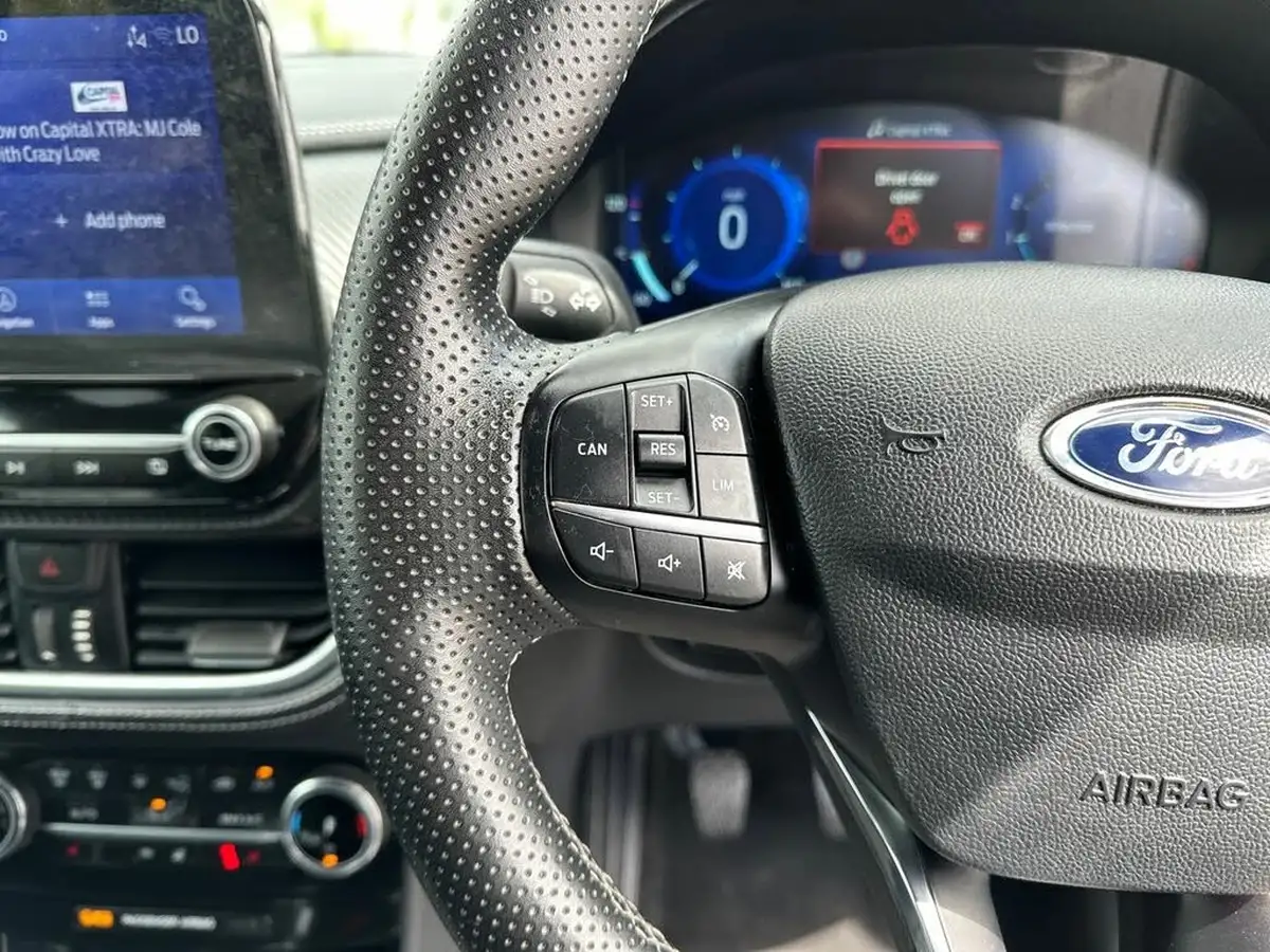 2022-ford-puma-suv-10-st-line-vignale-125ps-big-25