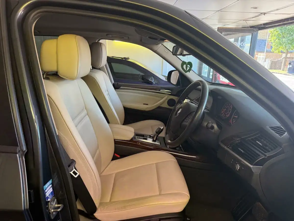 2011-bmw-x5-30td-xdrive30d-se-big-8