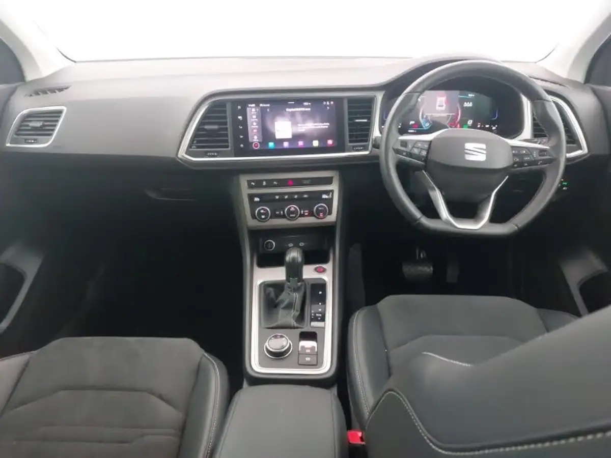 2024-seat-ateca-15-ecotsi-xperience-dsg-big-2