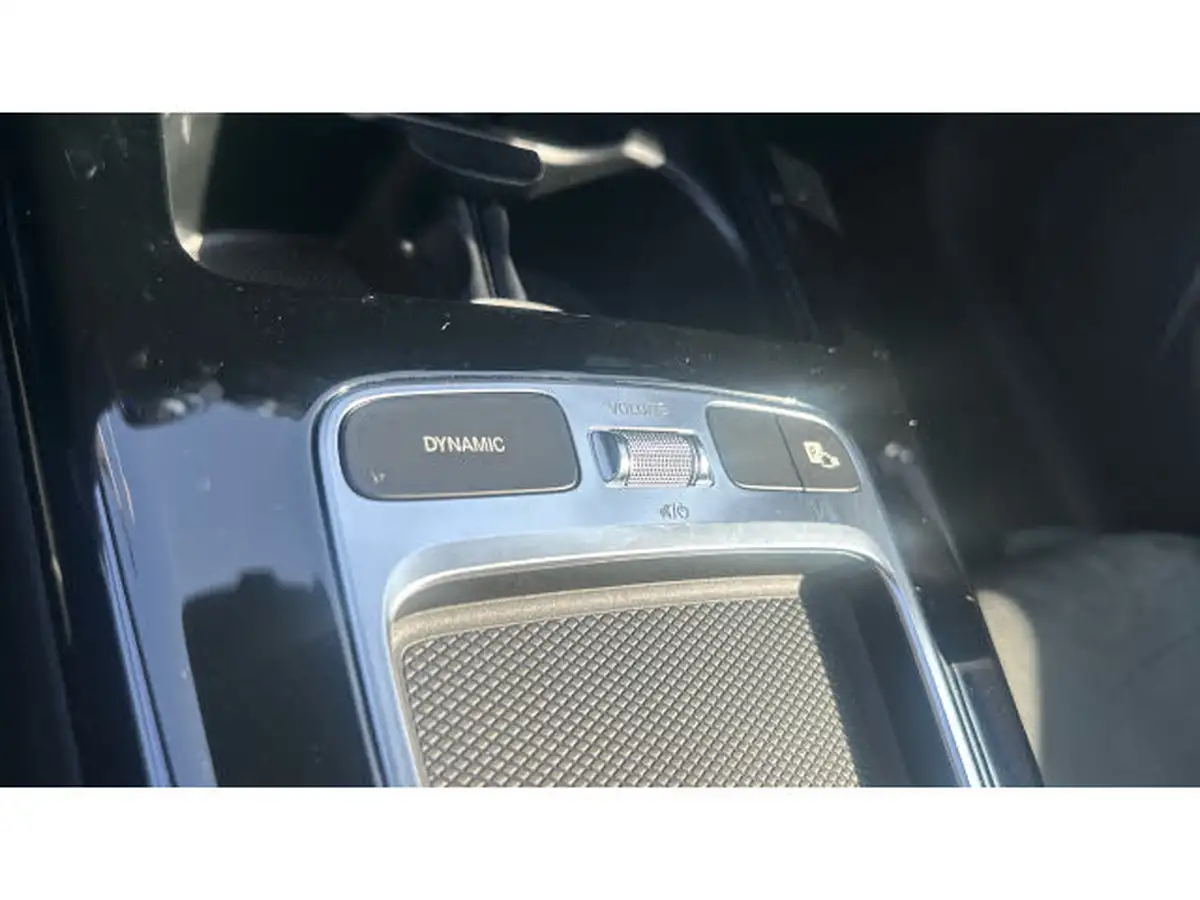 2024-mercedes-benz-a-class-13-a180-amg-line-executive-hatchback-5d-7g-dct-big-42