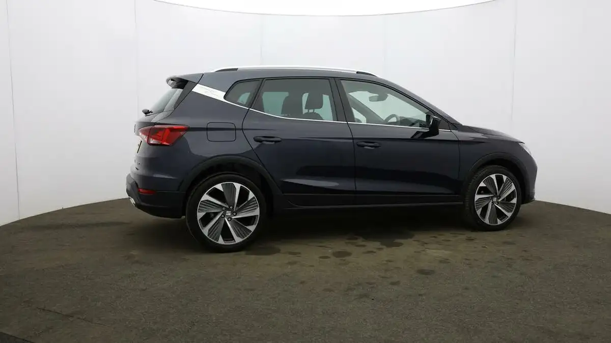 2022-seat-arona-10-tsi-fr-sport-dsg-big-52