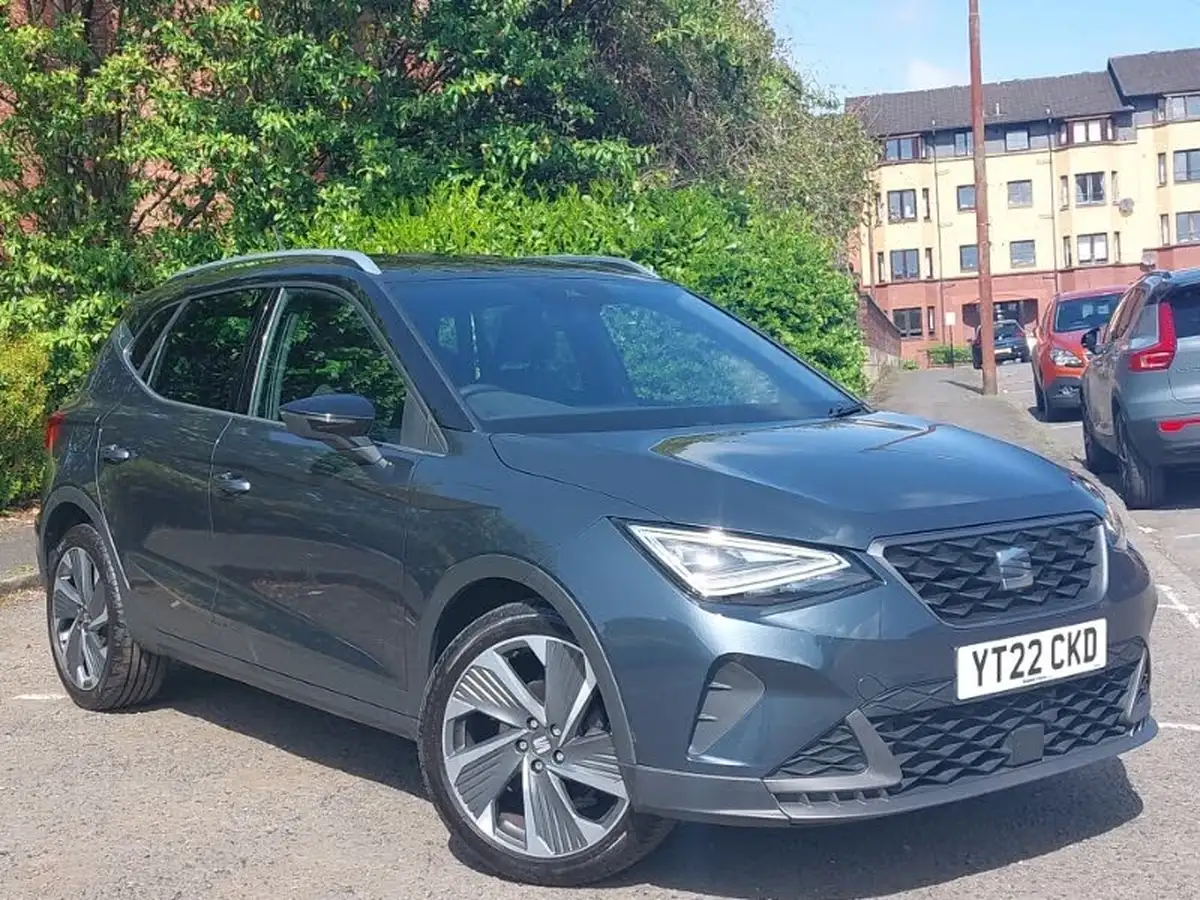 2022-seat-arona-10-tsi-fr-sport-dsg-big-0