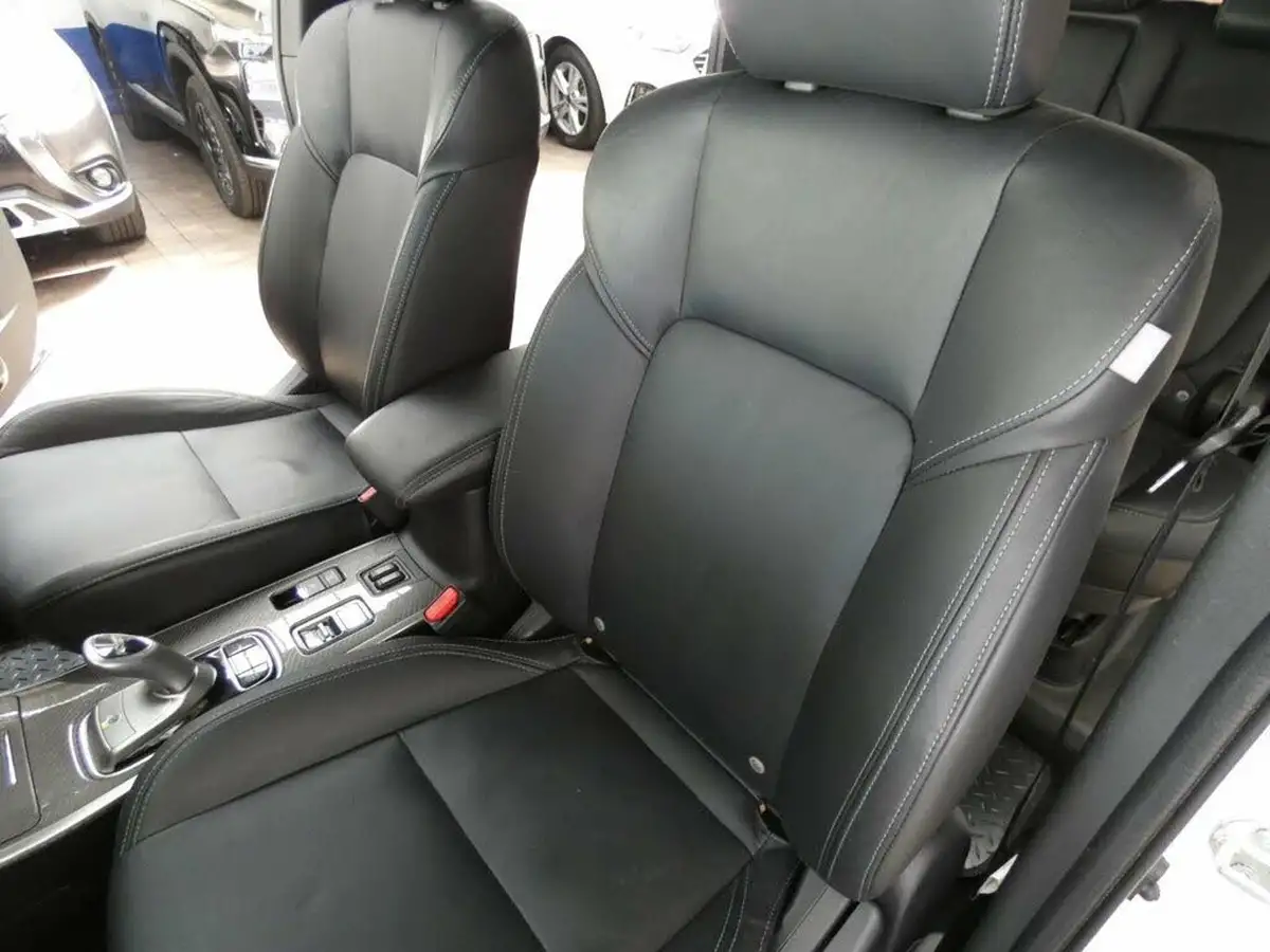 2021-mitsubishi-outlander-24-dynamic-safety-phev-big-68