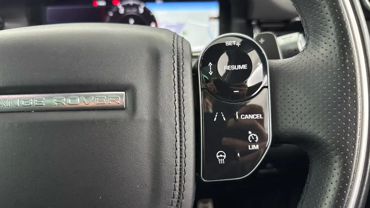 2020-land-rover-range-rover-evoque-20-d240-r-dynamic-hse-big-22