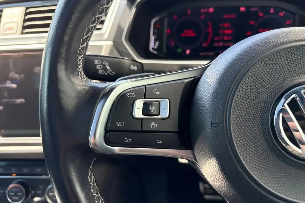 2019-volkswagen-tiguan-20tdi-r-line-tech-190ps-4motion-dsg-big-55
