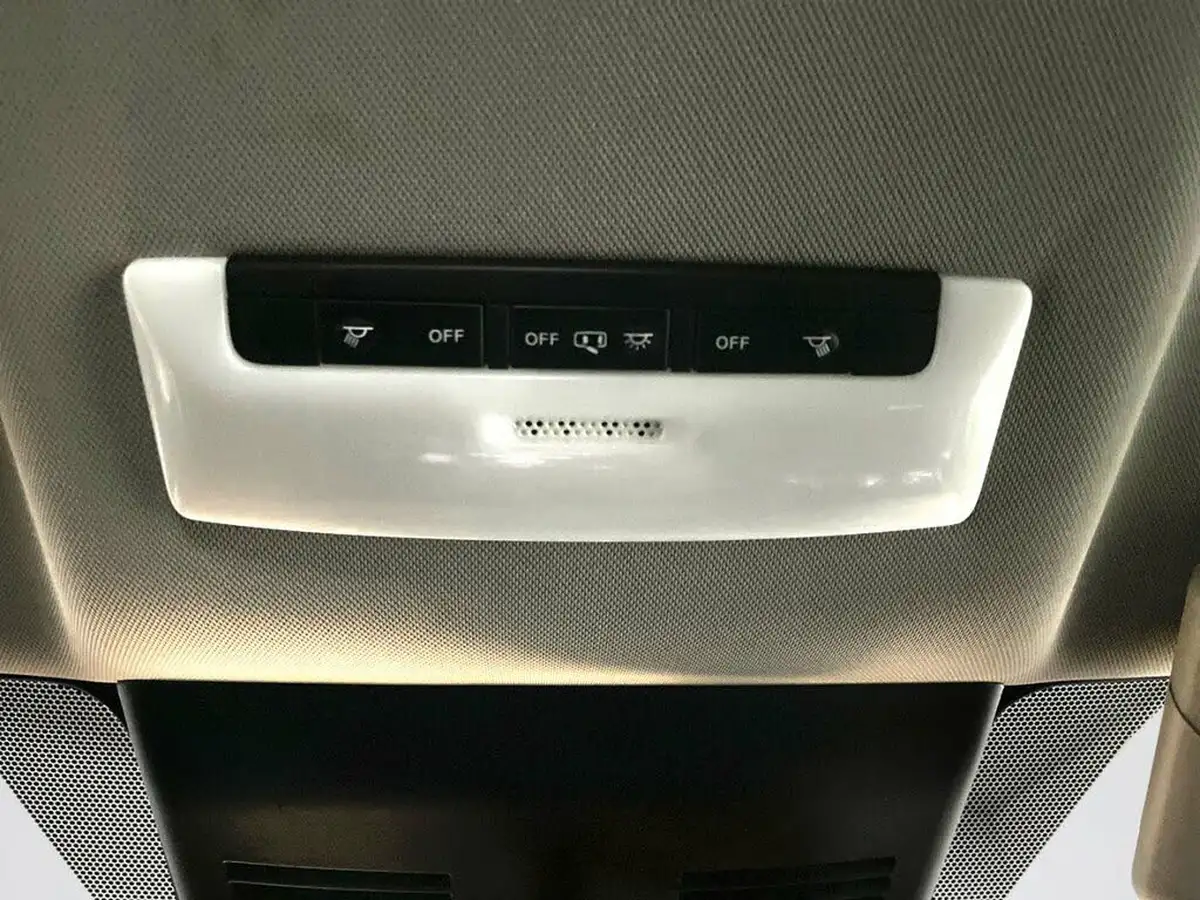 2022-nissan-leaf-e-acenta-39kwh-big-21