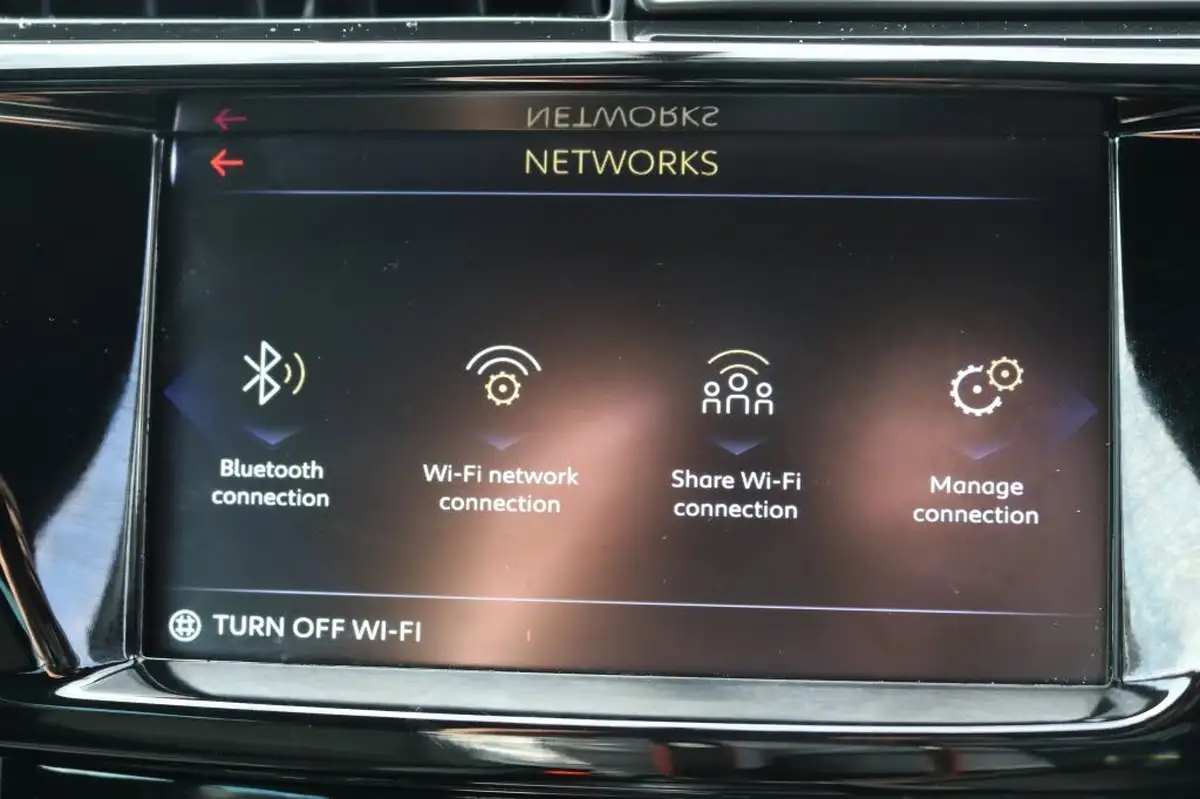 2019-ds-ds-3-12-puretech-connected-chic-big-9