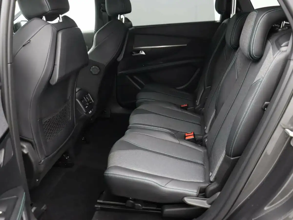 2022-peugeot-5008-suv-15-bluehdi-allure-premium-eat8-big-9