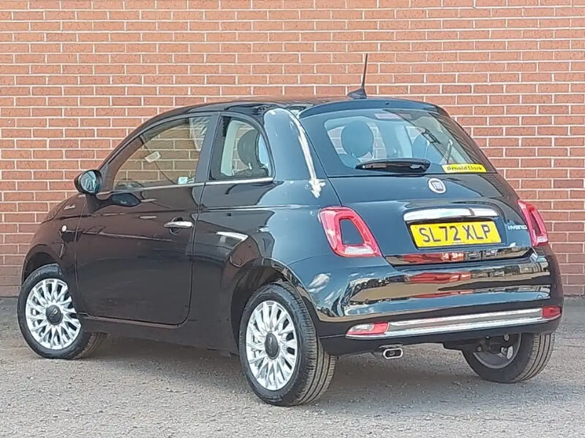 2022-fiat-500-10-dolcevita-big-1