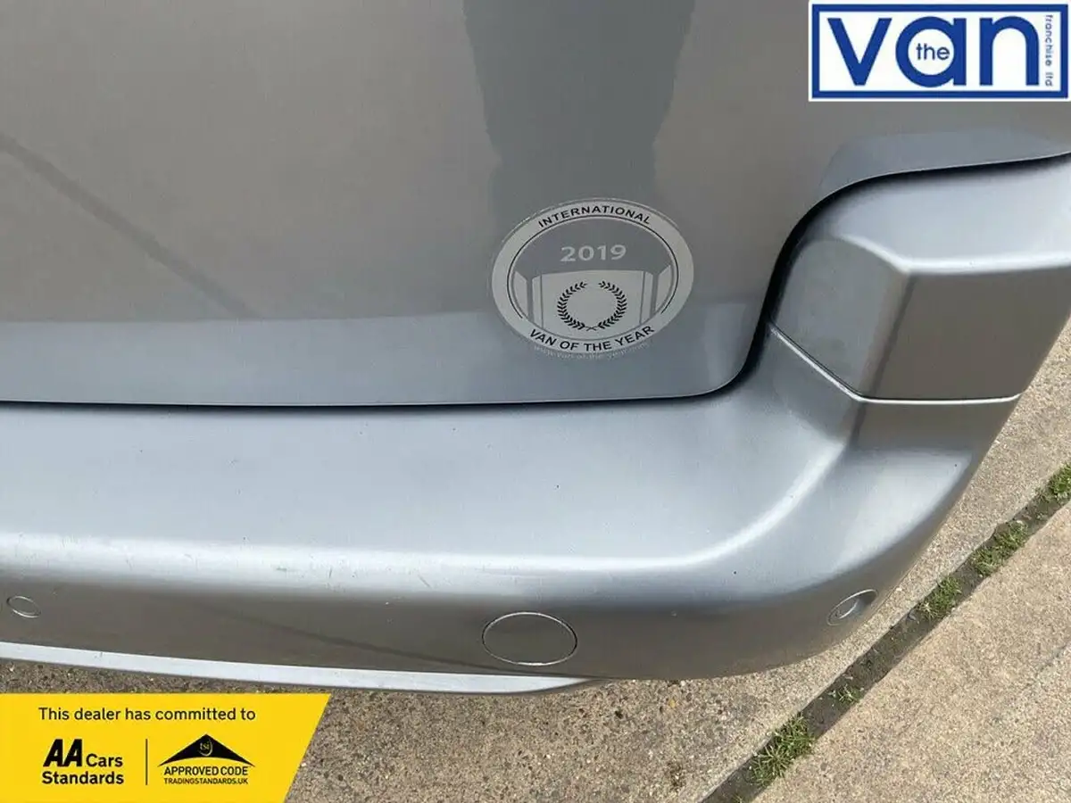 2019-vauxhall-combo-15cdti-sportive-2300-16v-100pseu6dt-l1h1-panel-big-16