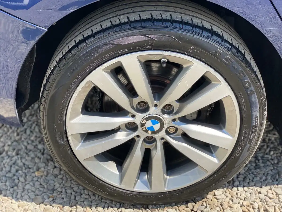 2016-bmw-1-series-15td-116d-sport-5d-big-11