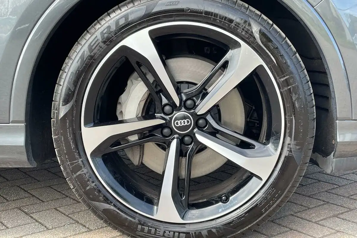 2021-audi-q7-30-50-tdi-black-edition-big-7