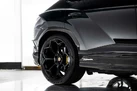 2024-lamborghini-urus-40-no-trim-small-18