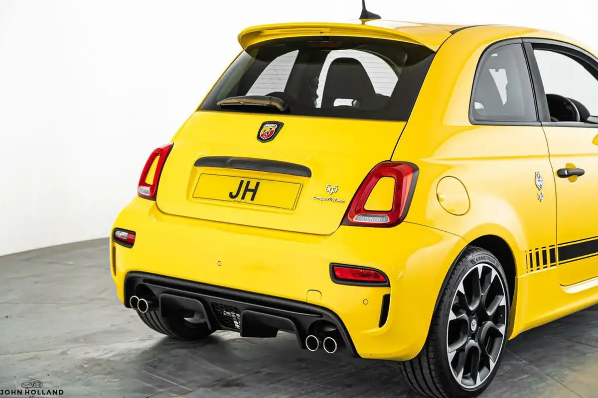 2020-abarth-595-14-tjet-competizione-big-14