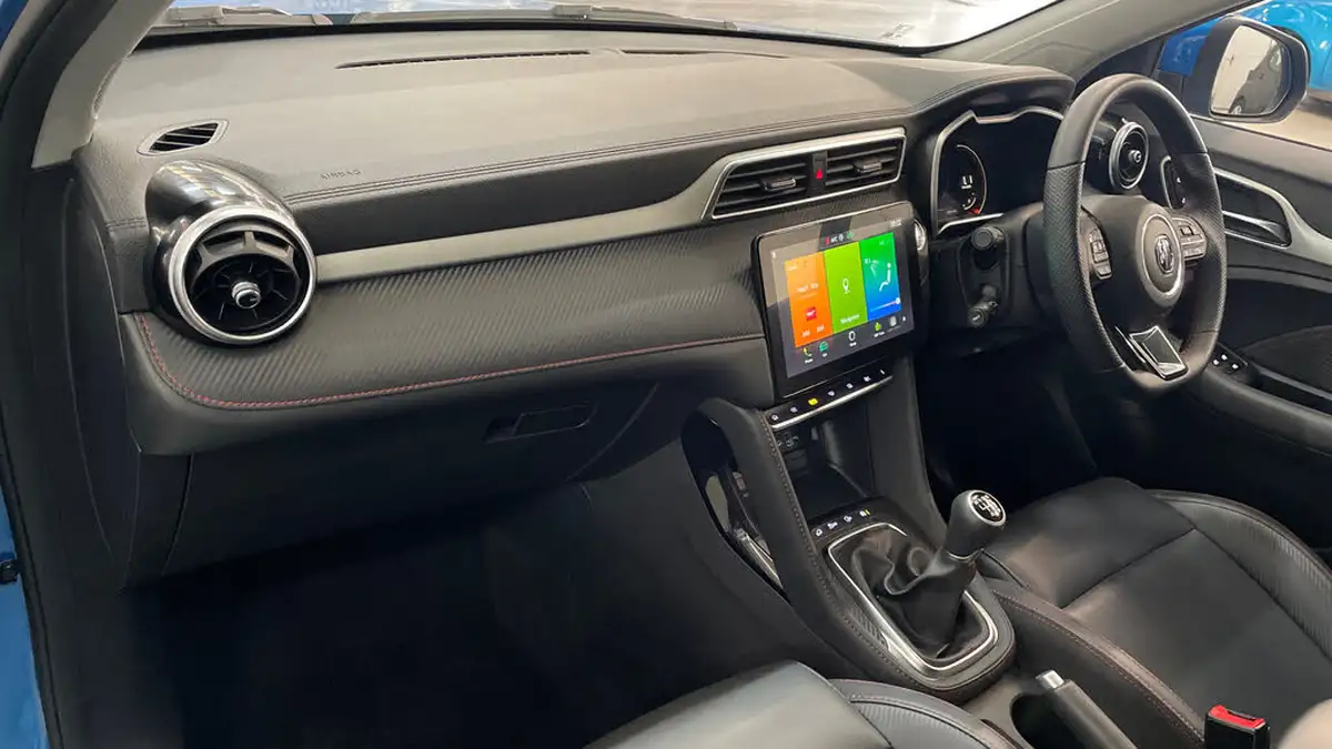 2024-mg-zs-suv-10t-gdi-exclusive-big-9