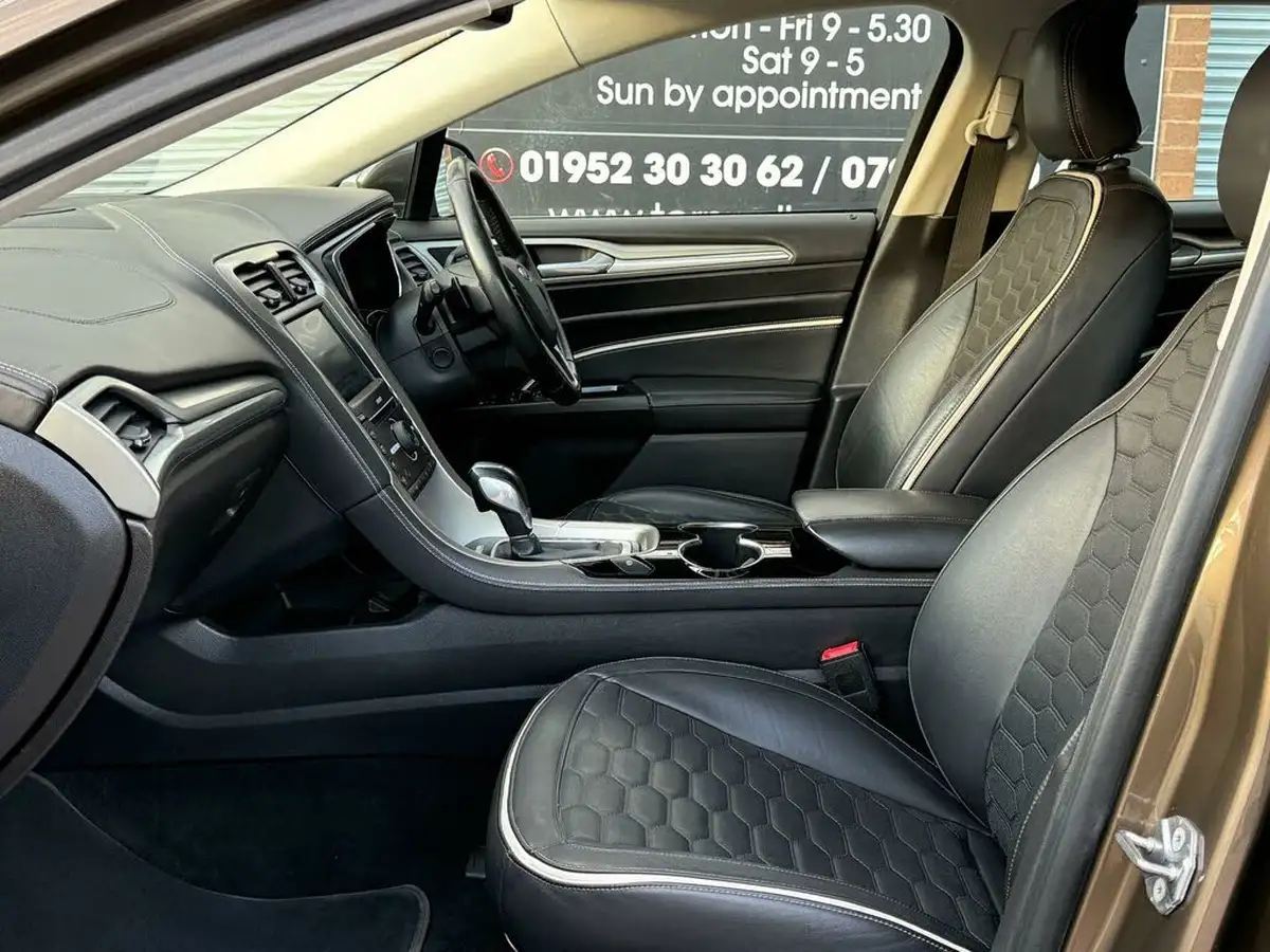 2016-ford-mondeo-20tdci-vignale-210ps-estate-5d-powershift-big-69