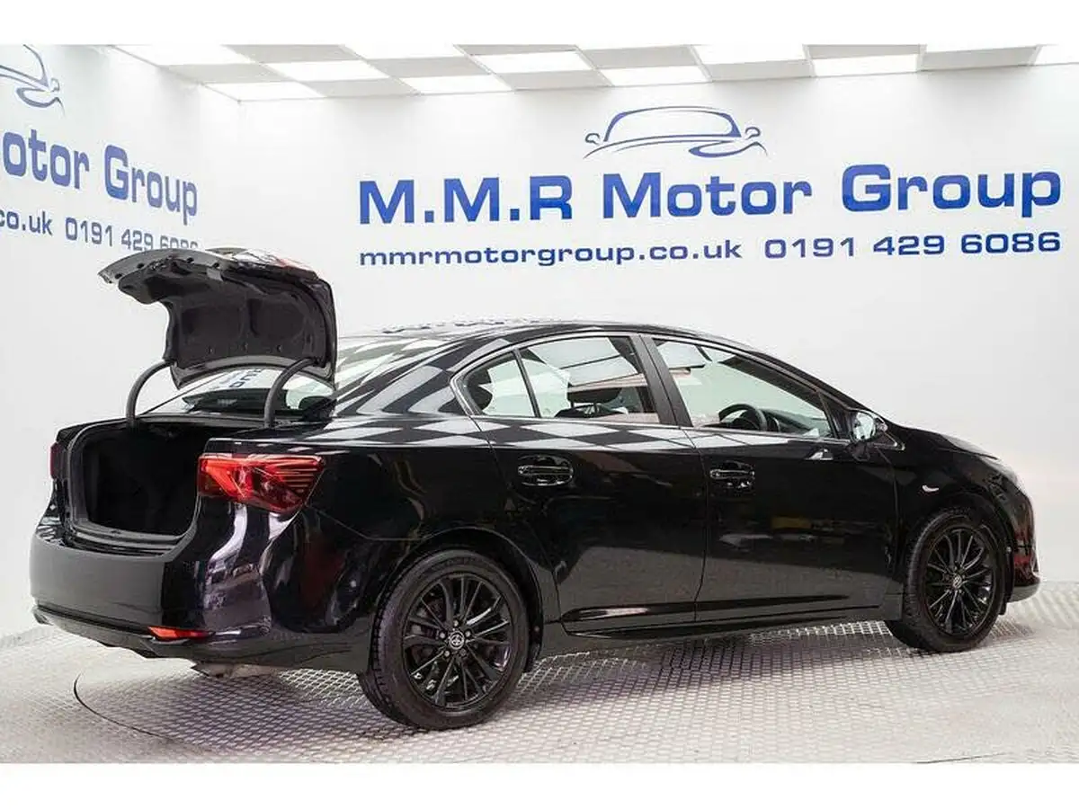 2016-toyota-avensis-18-v-matic-business-edition-saloon-4d-big-9