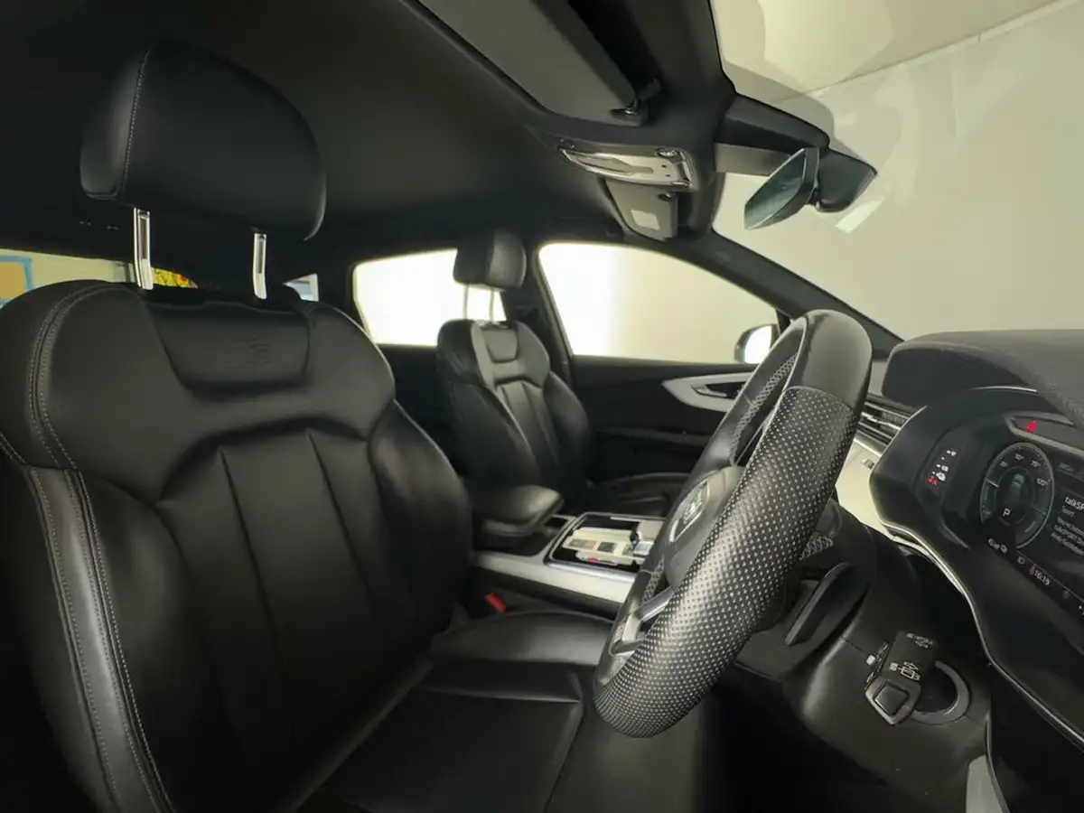 2021-audi-q7-30-55-tfsi-e-s-line-big-27