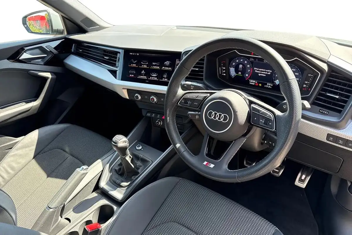 2023-audi-a1-10-30-tfsi-s-line-big-13
