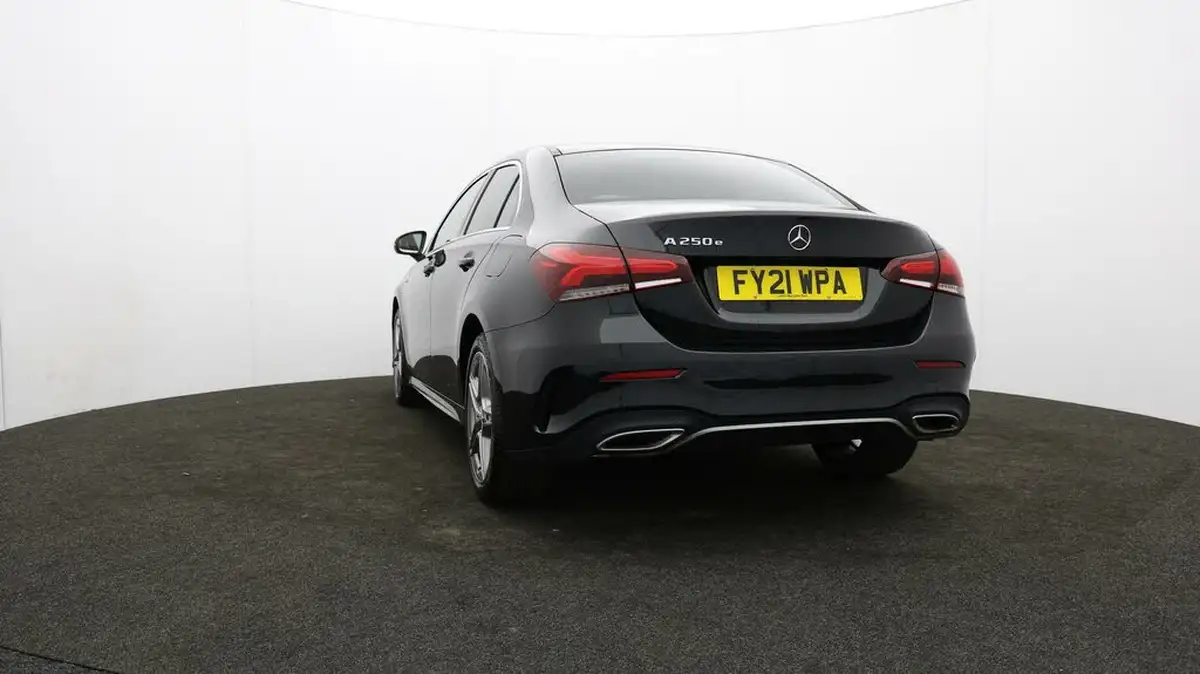 2021-mercedes-benz-a-class-13-a250e-amg-line-executive-saloon-4d-big-22