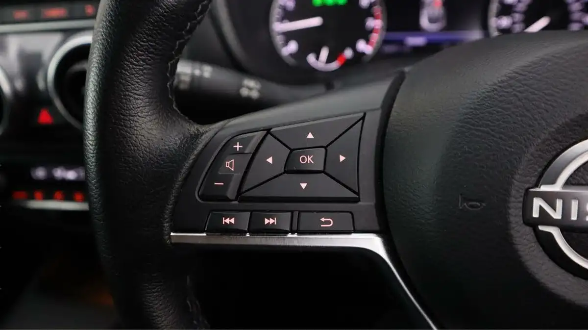 2023-nissan-juke-10-dig-t-n-connecta-big-22