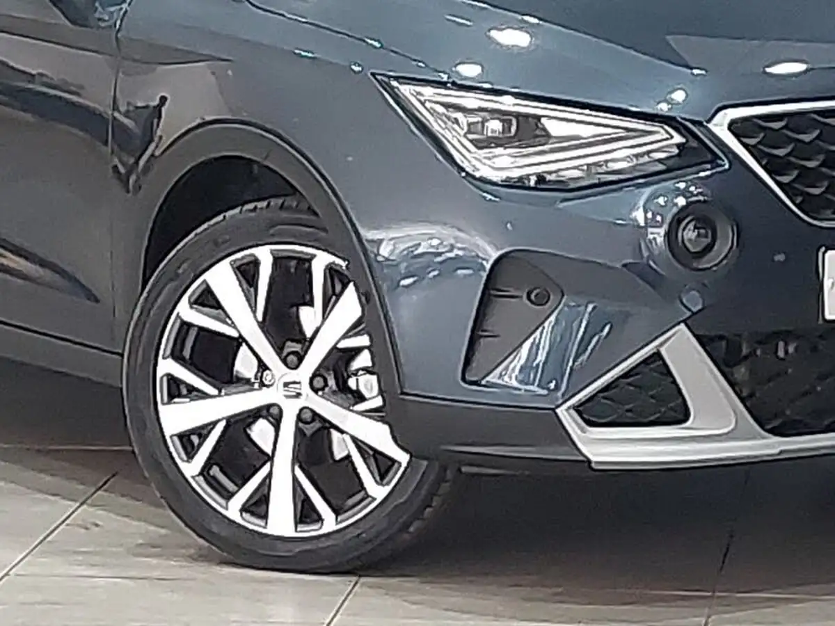 2024-seat-arona-10-tsi-xperience-lux-115ps-dsg-big-8