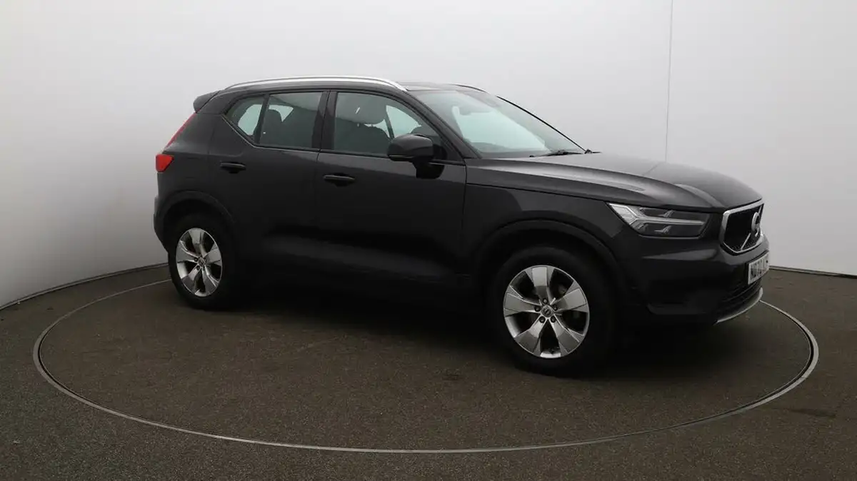 2021-volvo-xc40-15-t3-momentum-163bhp-big-44