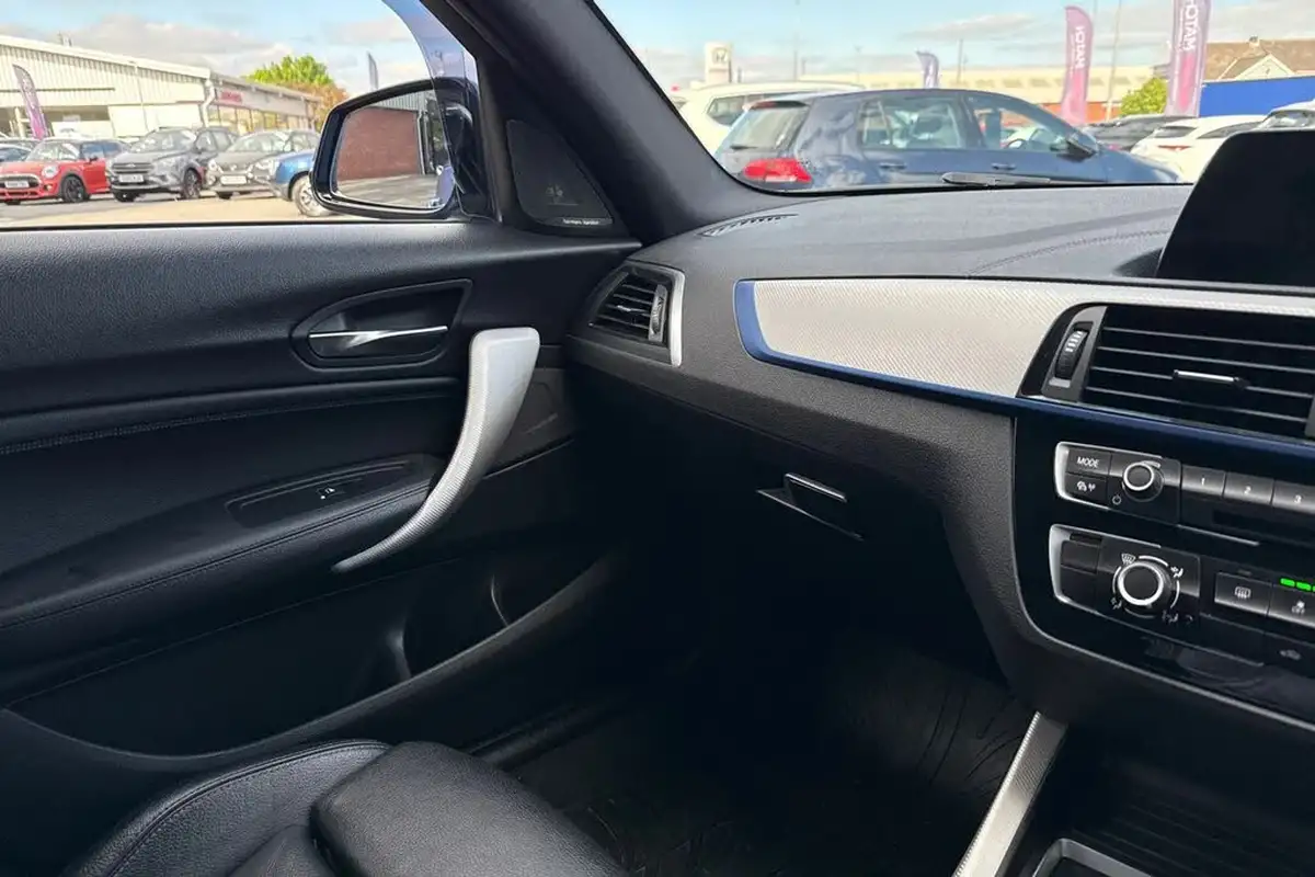 2018-bmw-1-series-15-118i-m-sport-shadow-edition-5d-big-43