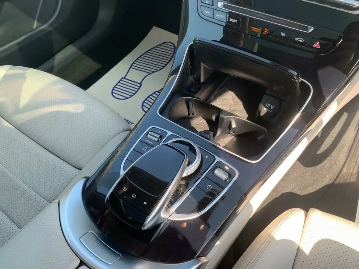 2016-mercedes-benz-c-class-20-c200-sport-181bhp-premiumss-coupe-2d-7g-tronic-plus-big-16