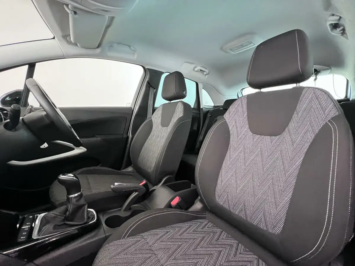 2020-vauxhall-crossland-x-12i-griffin-big-17