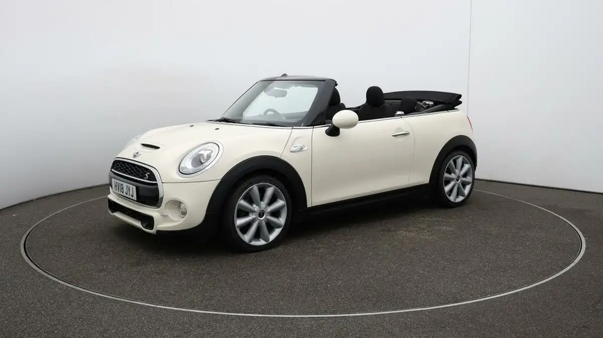 2018-mini-cooper-20-cooper-s-series-ii-ss-convertible-2d-big-69