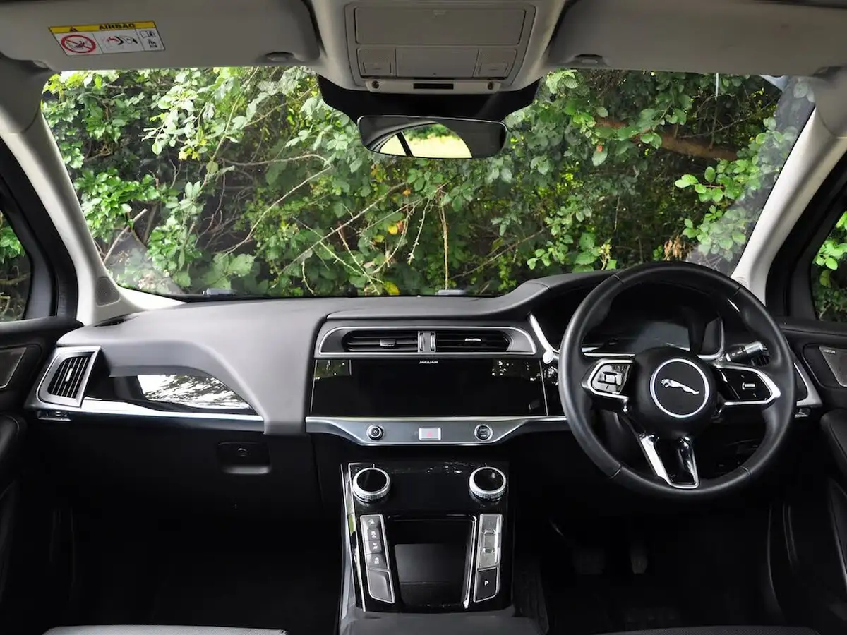 2019-jaguar-i-pace-ev400-hse-big-40