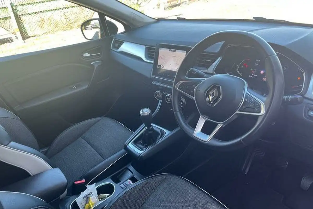2021-renault-captur-13-tce-s-edition-140ps-big-12