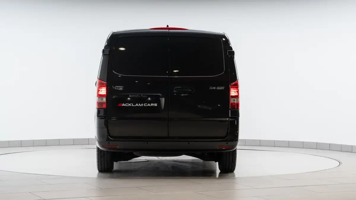 2022-mercedes-benz-vito-big-4