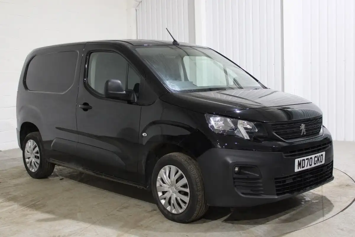 2021-peugeot-partner-15-bluehdi-1000-professional-100ps-eu6dt-panel-big-0