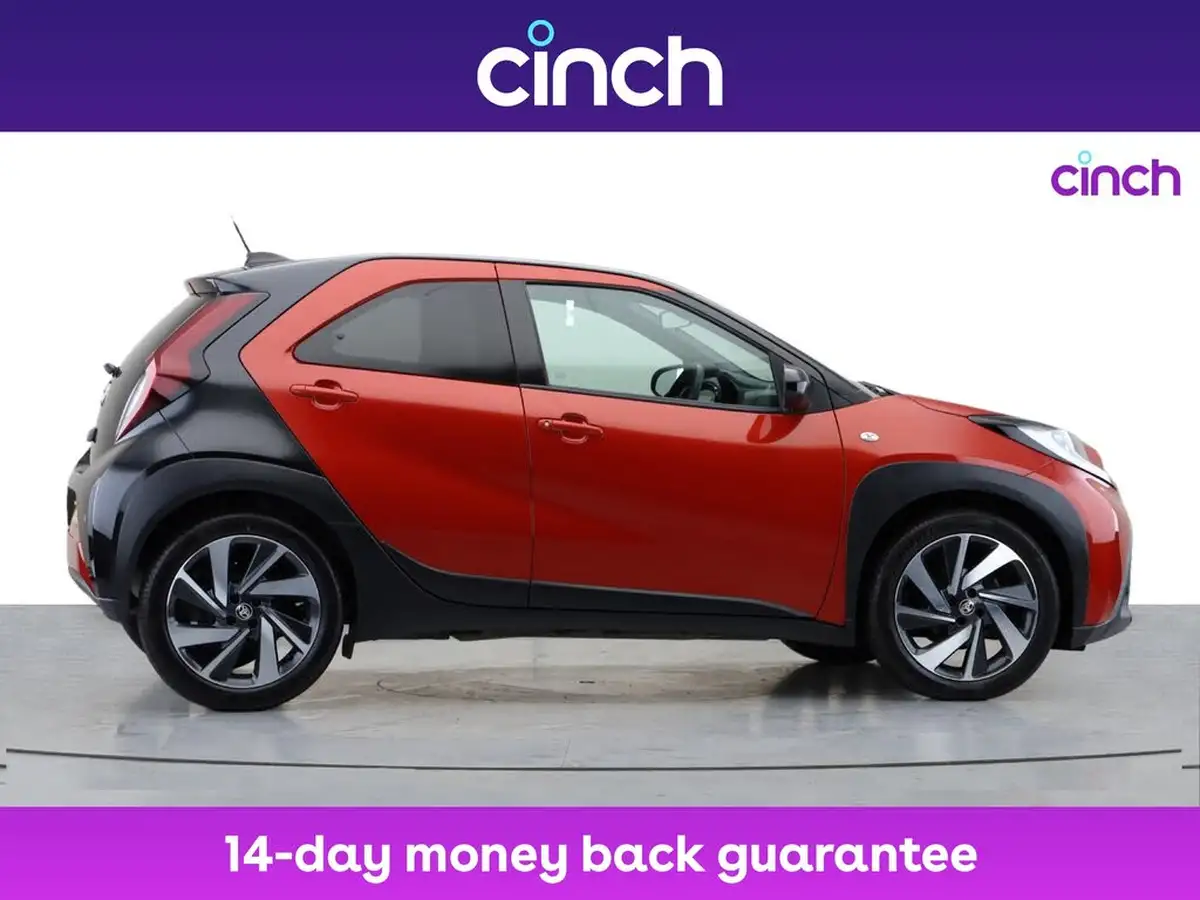 2023-toyota-aygo-x-10-vvt-i-edge-big-10