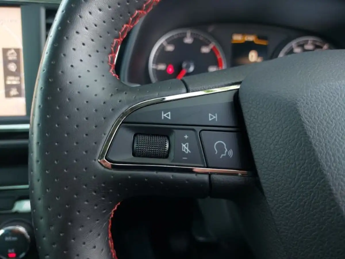 2018-seat-leon-20tdi-fr-technology-184ps-hatchback-5d-big-16