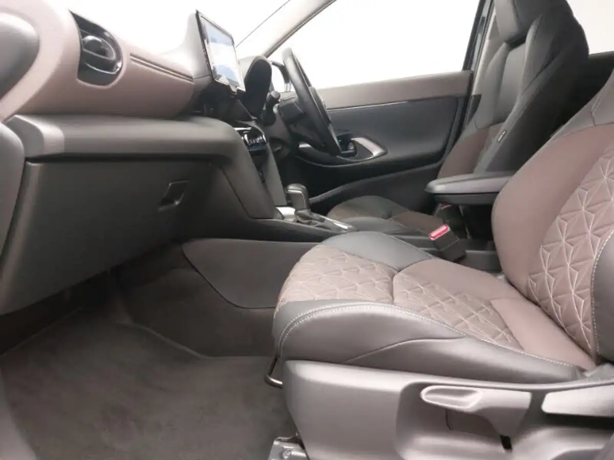 2022-toyota-yaris-cross-15-vvt-i-excel-awd-i-big-4