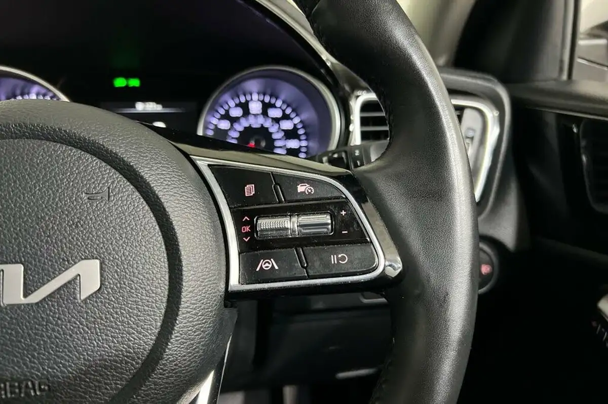 2023-kia-xceed-15-t-gdi-3-158bhp-big-25