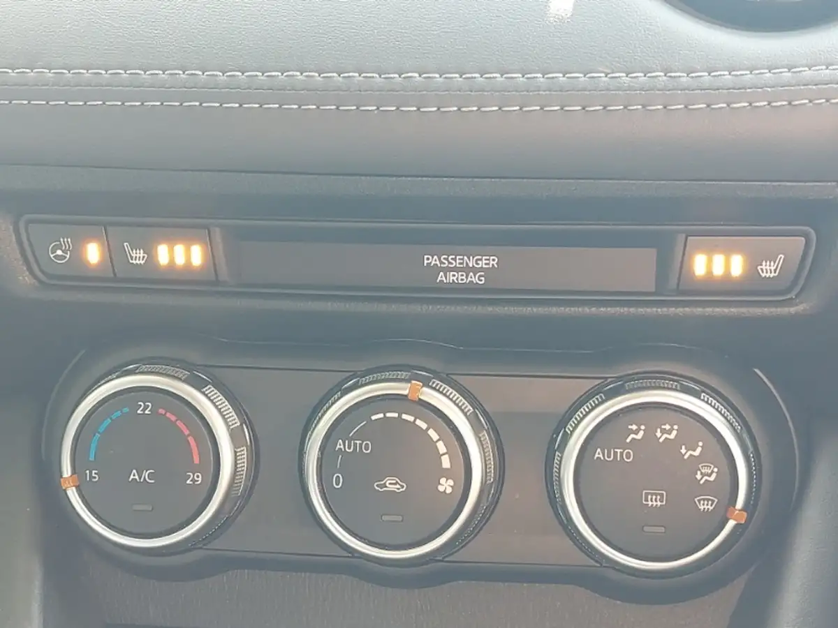 2024-vauxhall-astra-12-turbo-ultimate-130ps-hatchback-auto-big-15