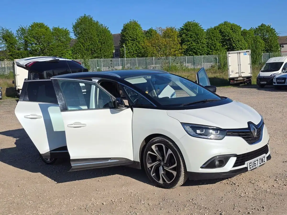 2017-renault-grand-scenic-16dci-signature-nav-160bhp-edc-auto-big-5