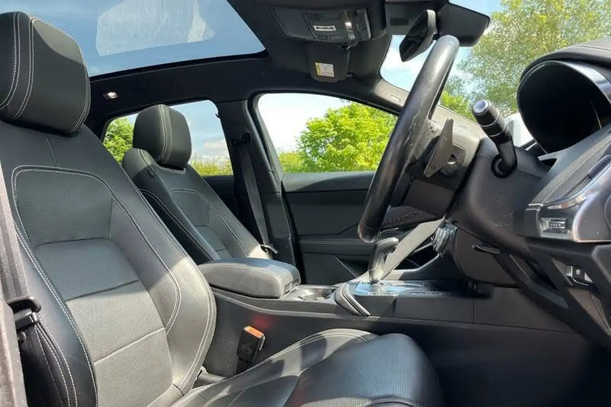 2019-jaguar-e-pace-20-i4-r-dynamic-hse-249ps-big-16