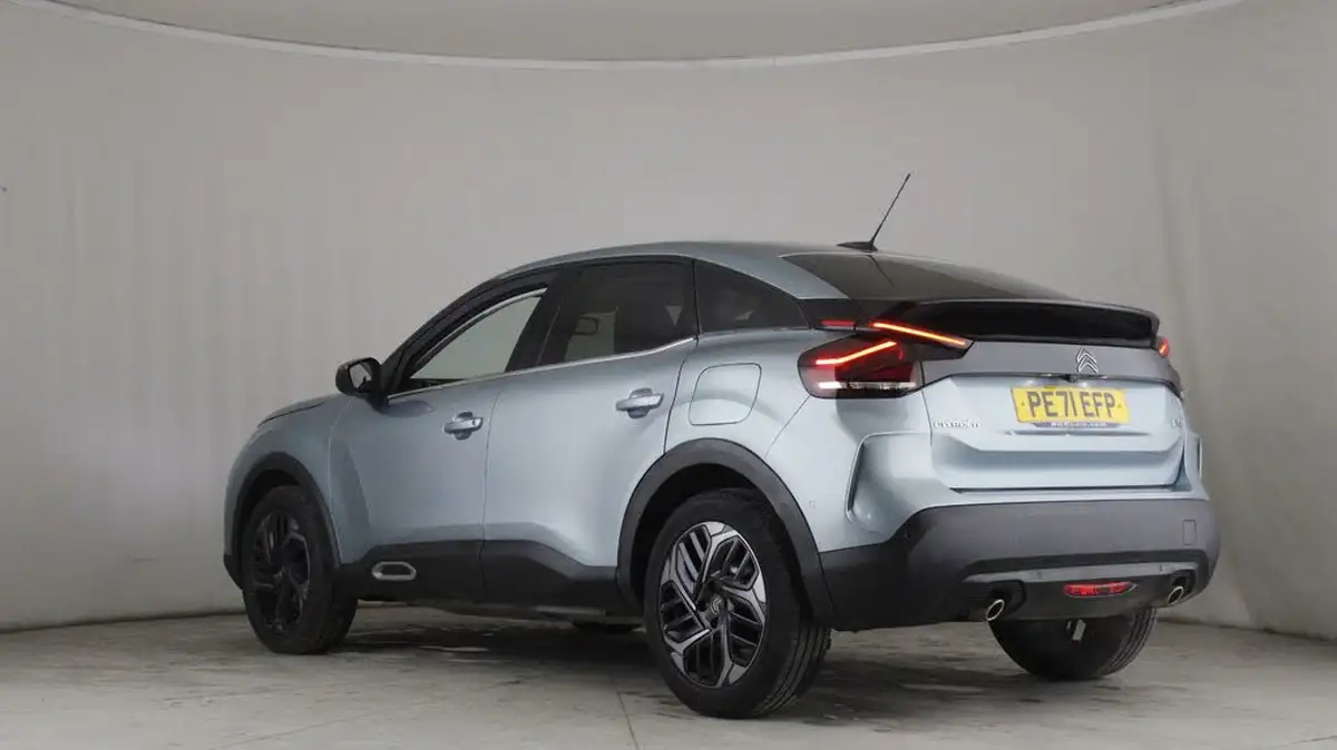 2021-citroen-c4-12-puretech-shine-130ps-big-2