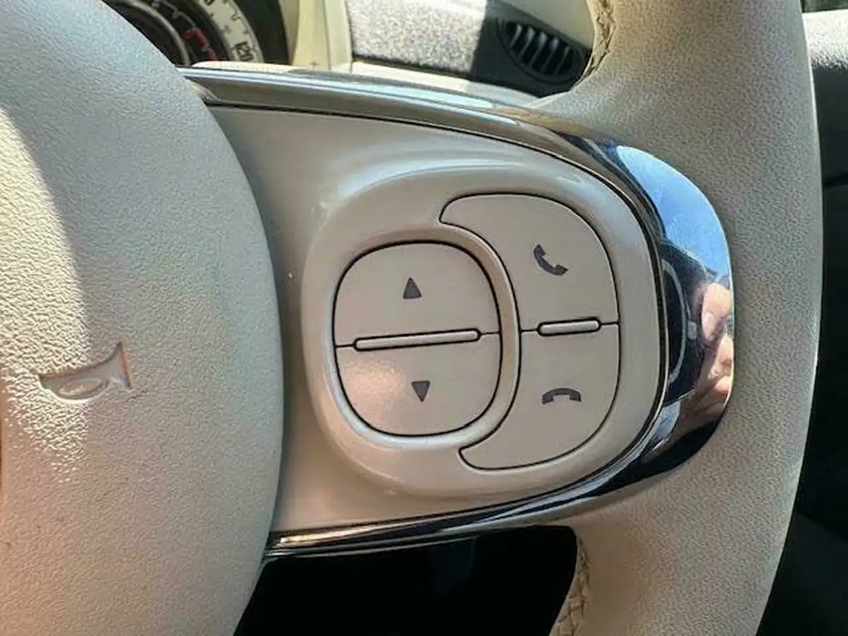 2020-fiat-500-12-lounge-big-14